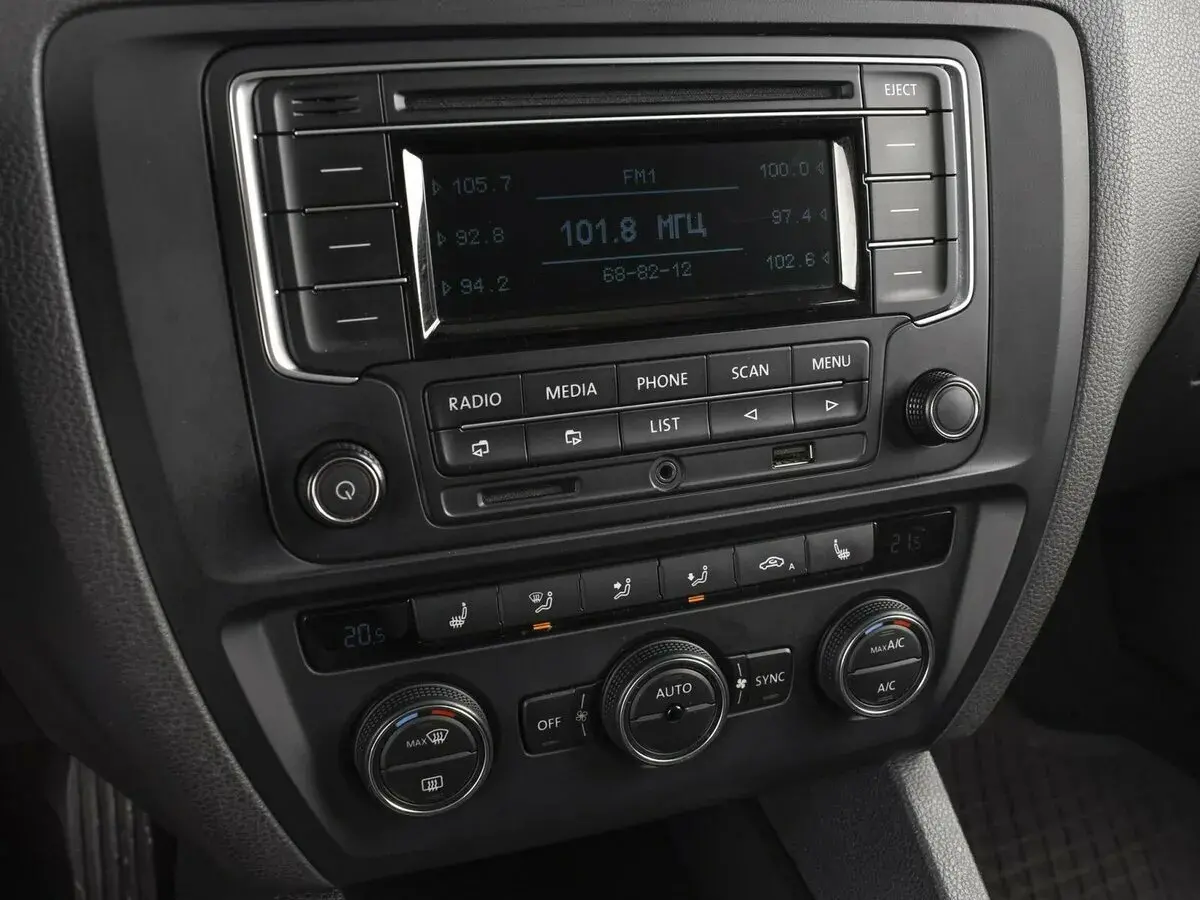 Volkswagen Jetta