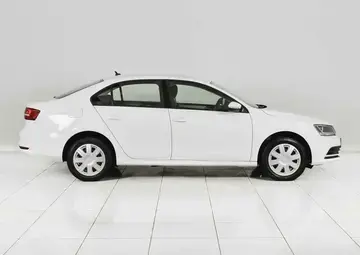 Volkswagen Jetta Вид 5