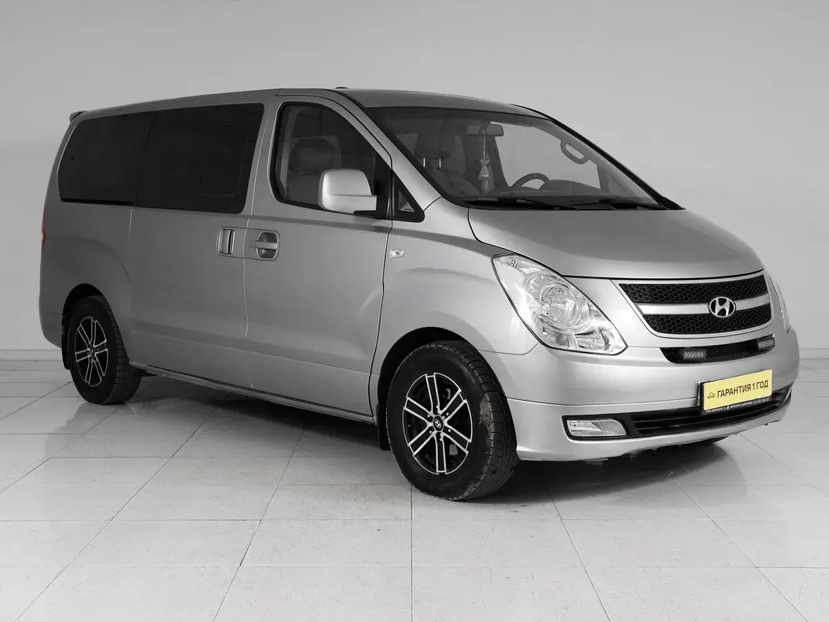 Hyundai Grand Starex