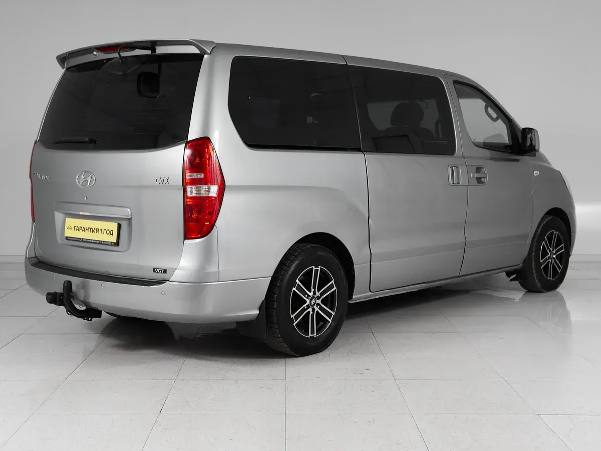 Hyundai Grand Starex