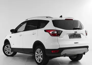 Ford Kuga Вид 4
