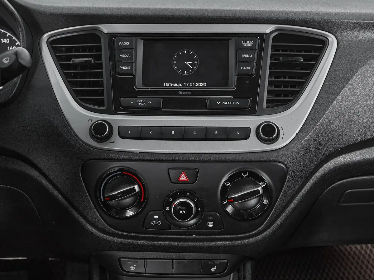 Hyundai Solaris