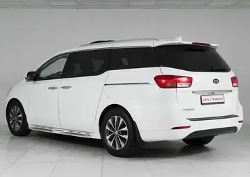 Kia Carnival Вид 4