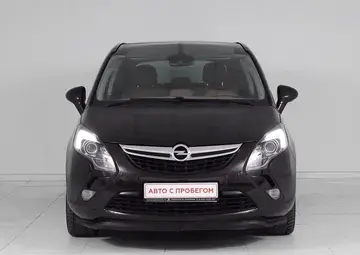 Opel Zafira Вид 2