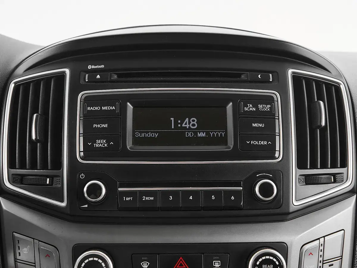 Hyundai H-1
