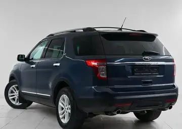 Ford Explorer Вид 4