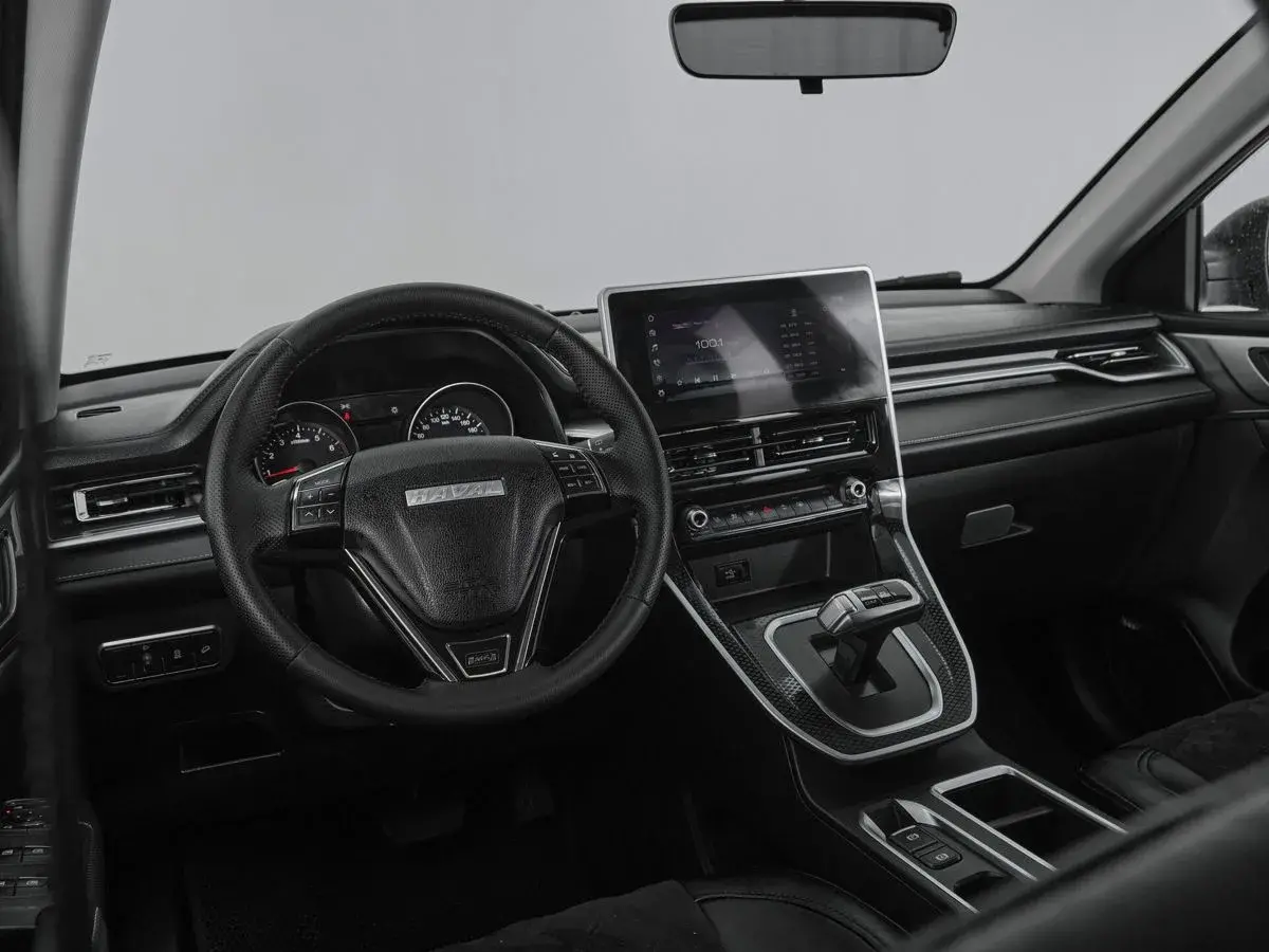 Haval M6