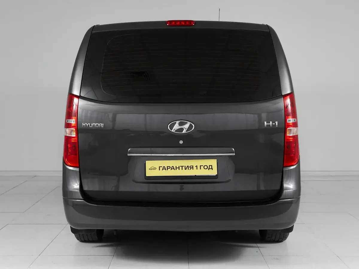 Hyundai H-1