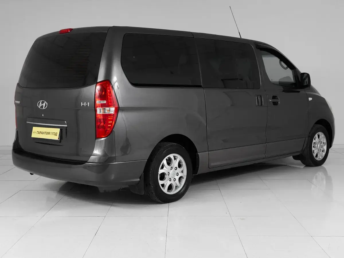 Hyundai H-1