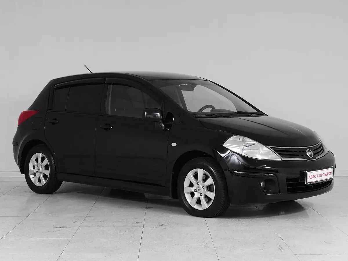 Nissan Tiida