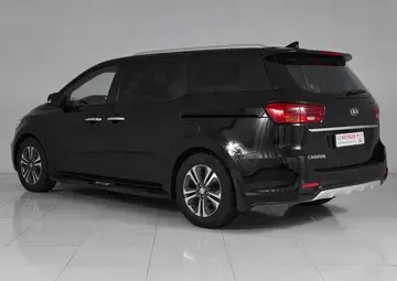 Kia Carnival Вид 4