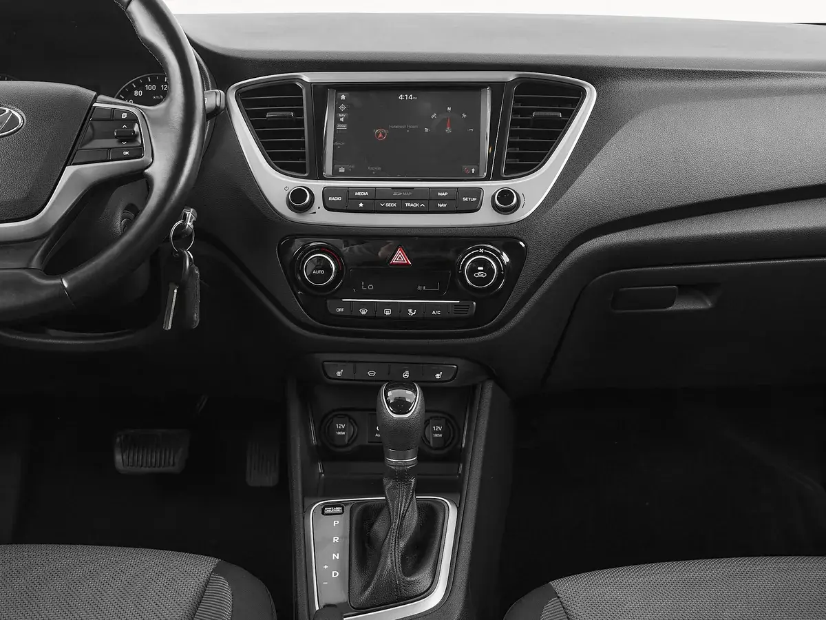 Hyundai Solaris