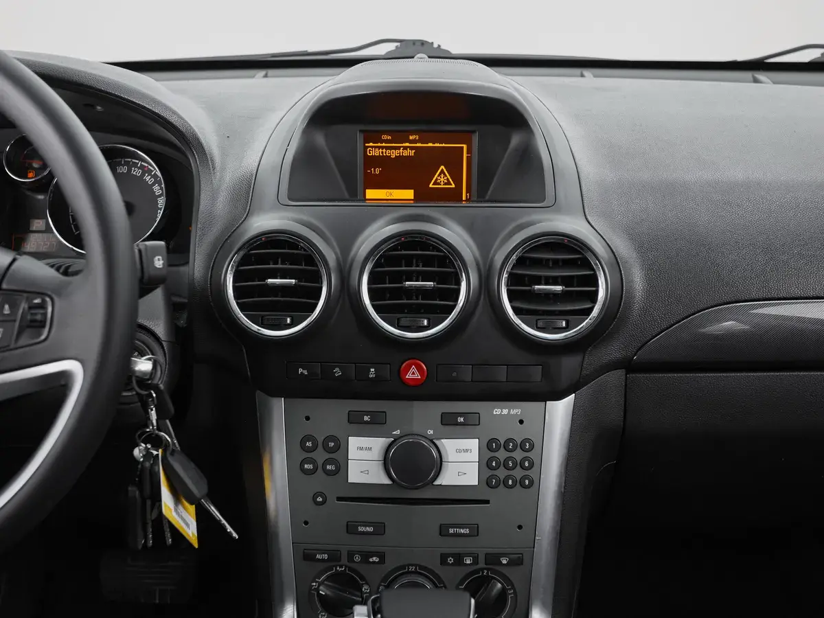 Opel Antara