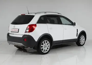 Opel Antara Вид 5