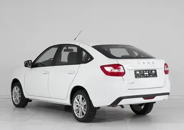 Lada Granta Вид 4