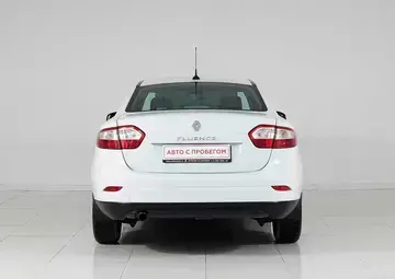 Renault Fluence Вид 5