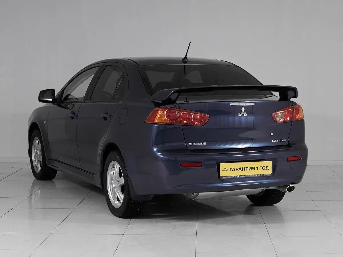 Mitsubishi Lancer