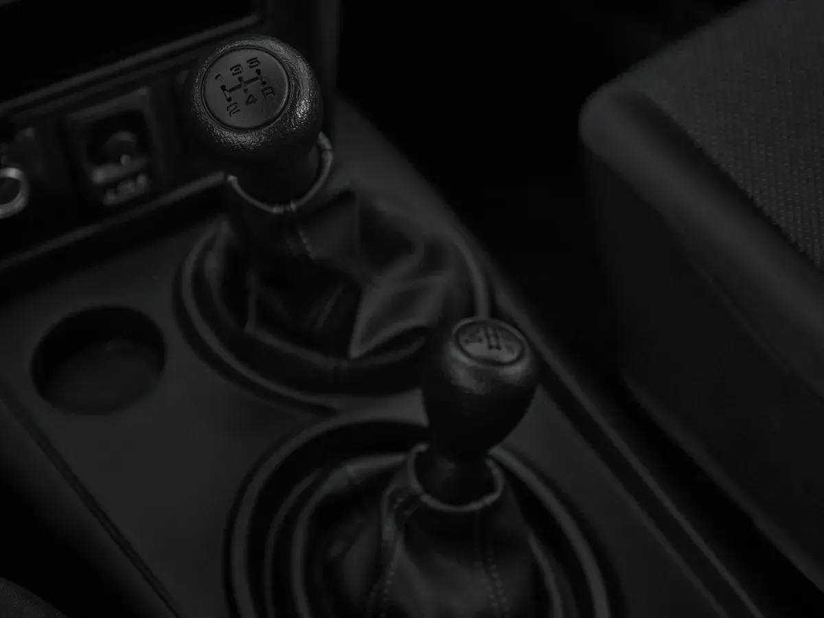 Lada Niva Travel
