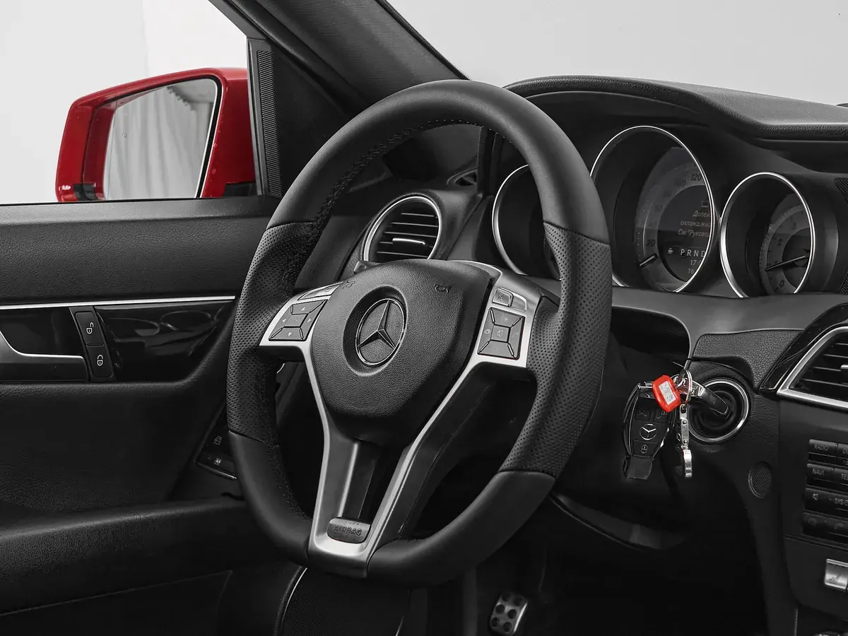 Mercedes benz C-Класс