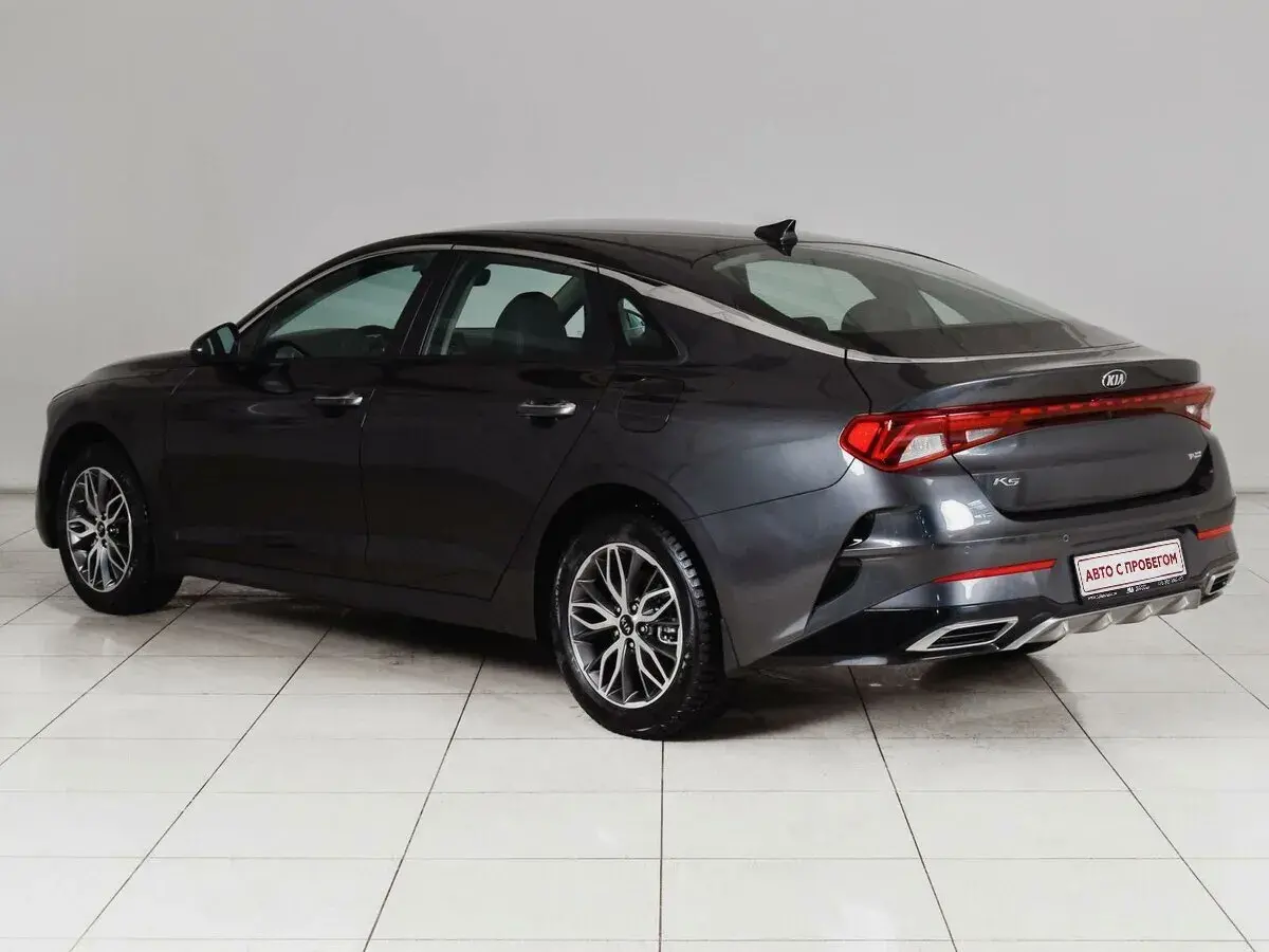 Kia K5