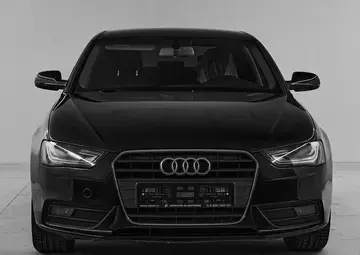 Audi A4 Вид 2