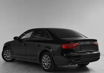 Audi A4 Вид 4