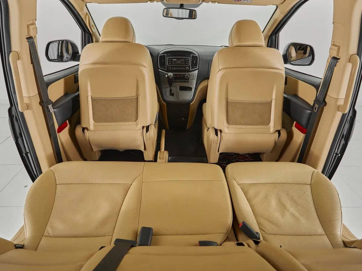 Hyundai H-1