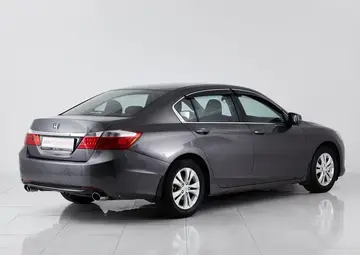 Honda Accord Вид 4