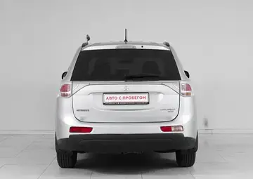 Mitsubishi Outlander Вид 5