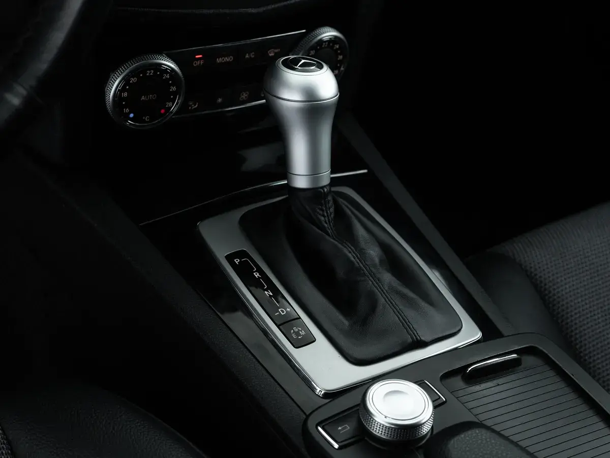 Mercedes benz C-Класс