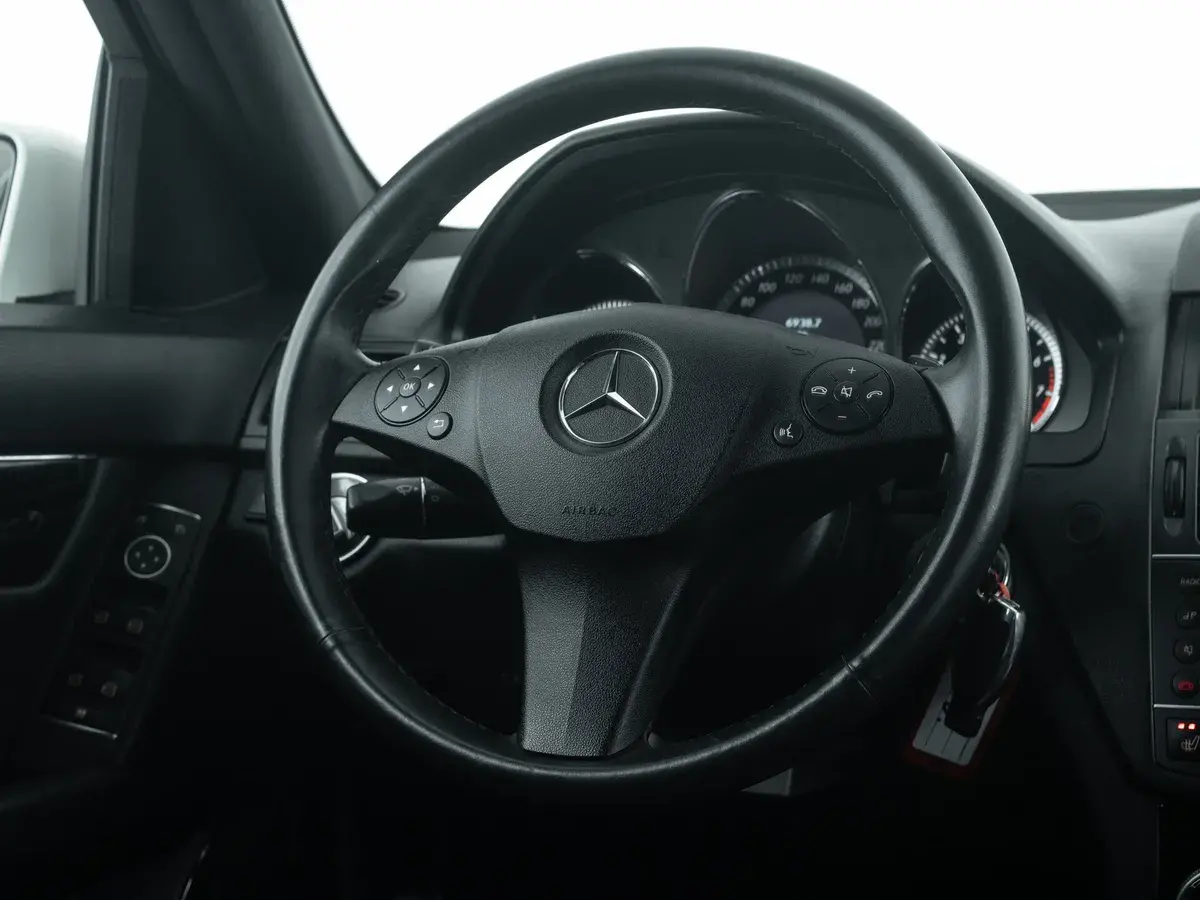 Mercedes benz C-Класс