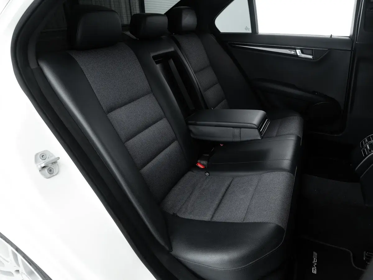Mercedes benz C-Класс