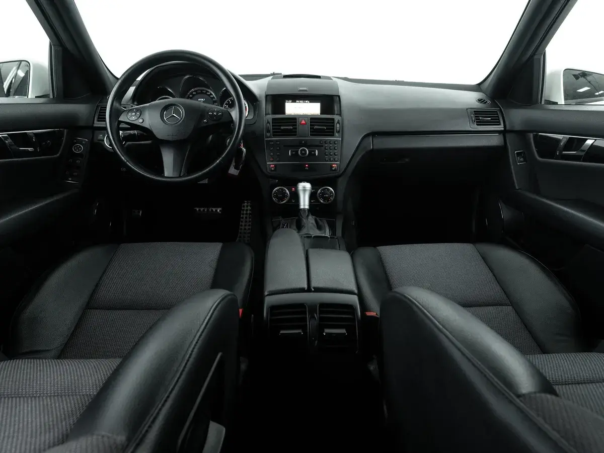 Mercedes benz C-Класс