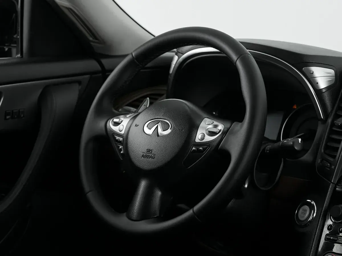 Infiniti FX