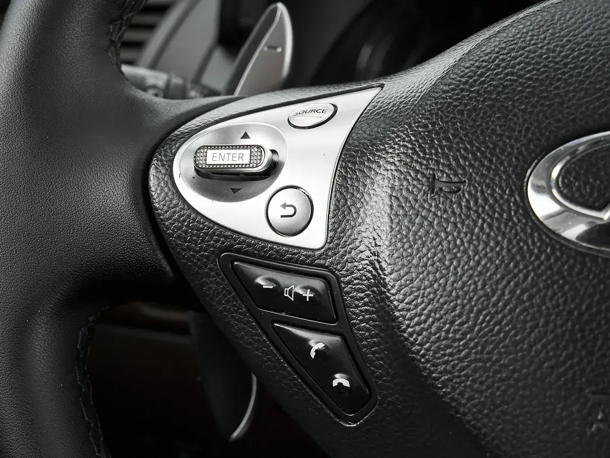 Infiniti FX