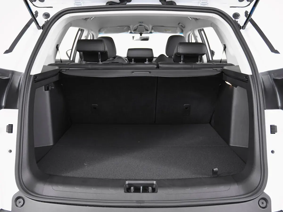 Geely Atlas Pro