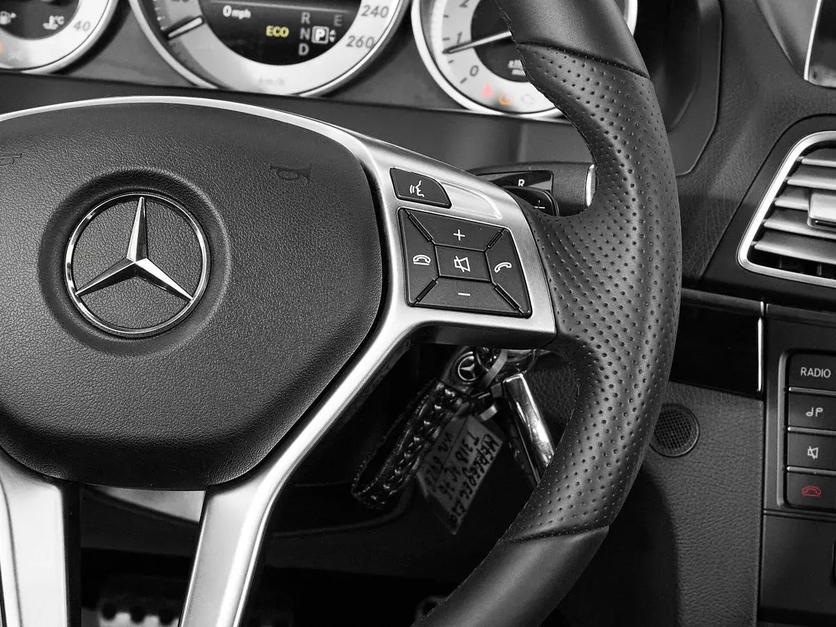 Mercedes benz E-Класс