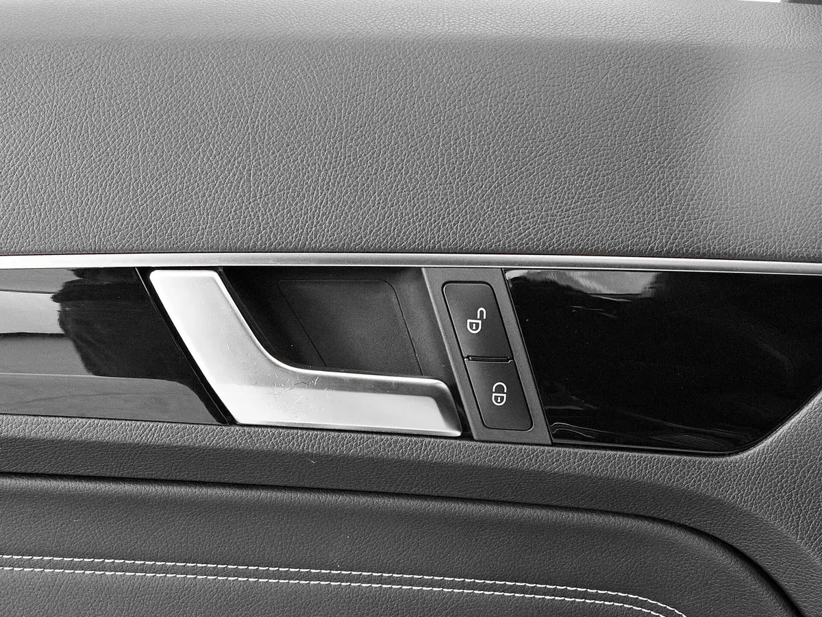 Mercedes benz E-Класс