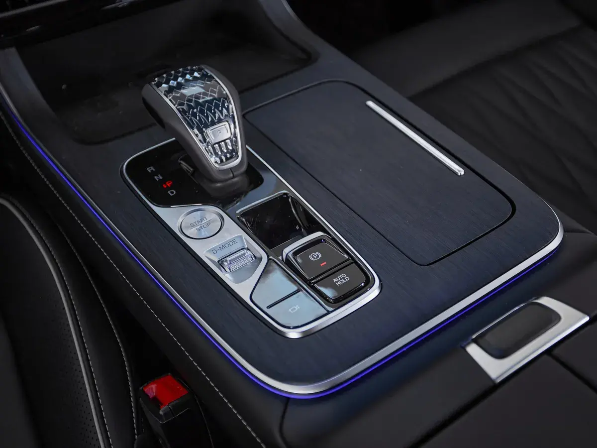 GAC GS8