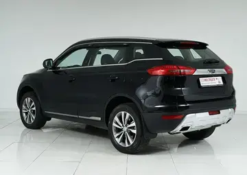 Geely Atlas Вид 4