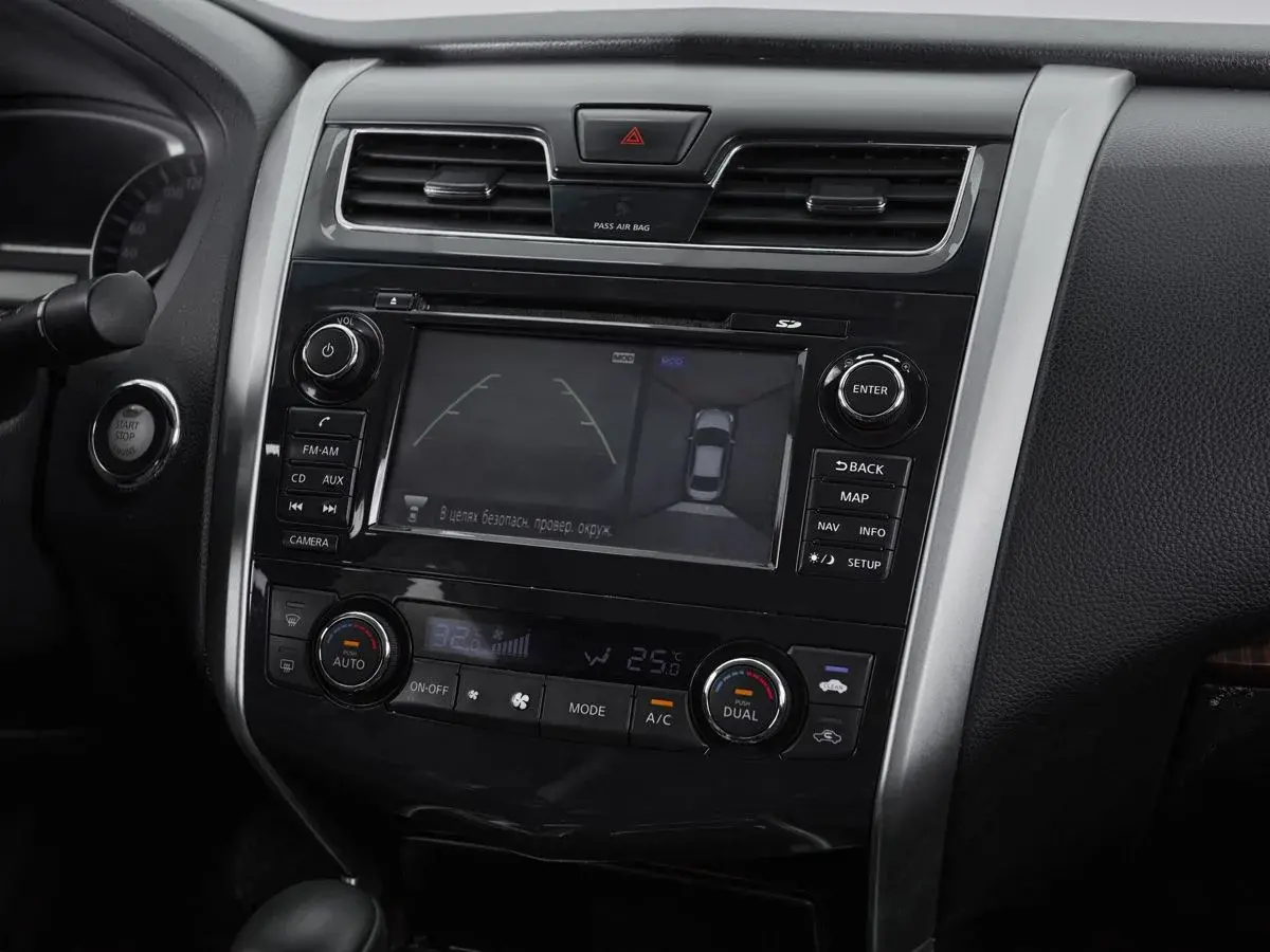 Nissan Teana