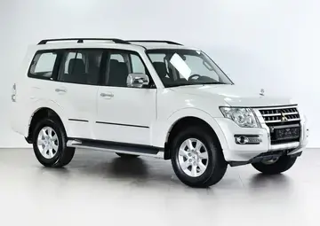 Mitsubishi Pajero Вид 1