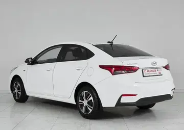 Hyundai Solaris Вид 4