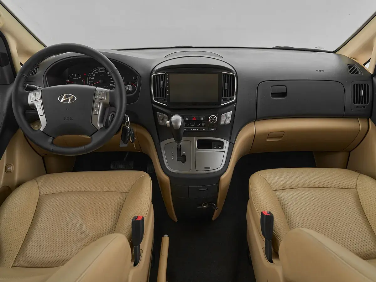 Hyundai H-1