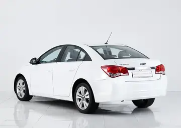 Chevrolet Cruze Вид 4