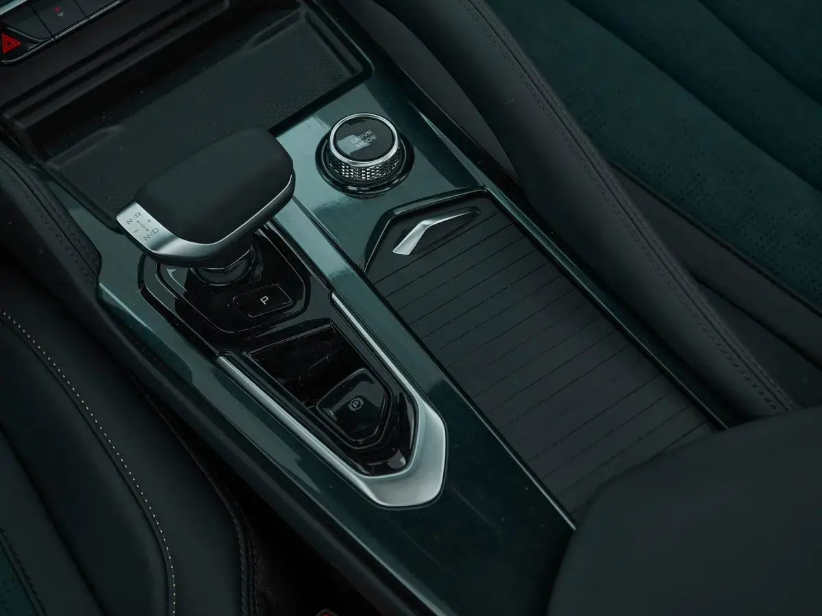 Geely Monjaro