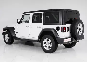 Jeep Wrangler Вид 4