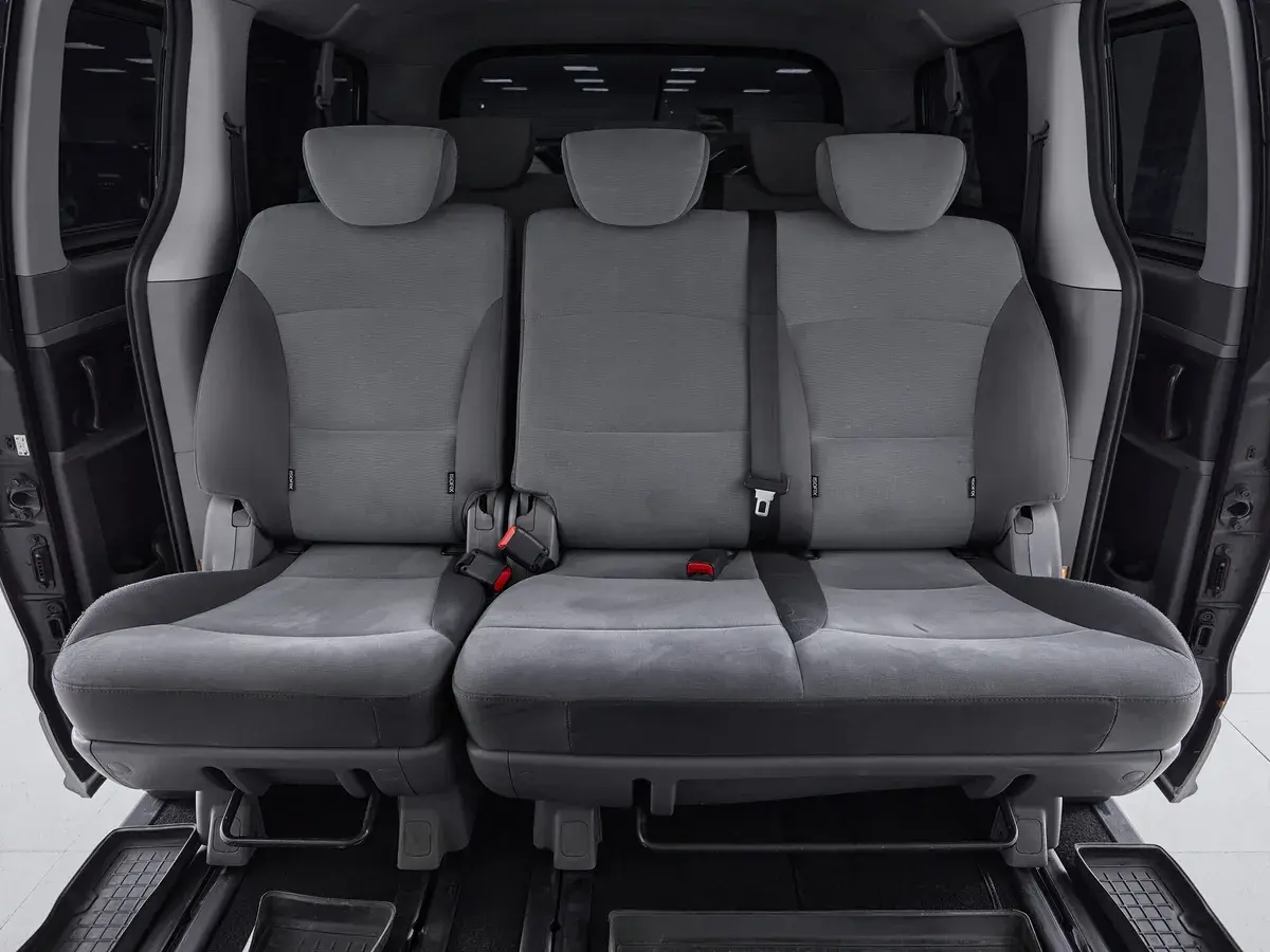 Hyundai H-1