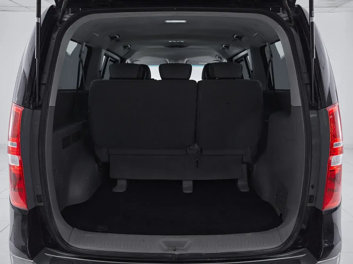 Hyundai H-1