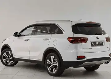 Kia Sorento Вид 4